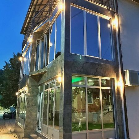 Prenociste & Restoran - Kasic Acomodação com café da manhã Brodarevo Exterior foto